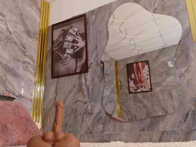 loretahorny25 webcam