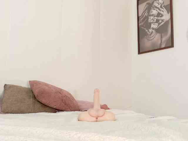 loretahorny25 webcam