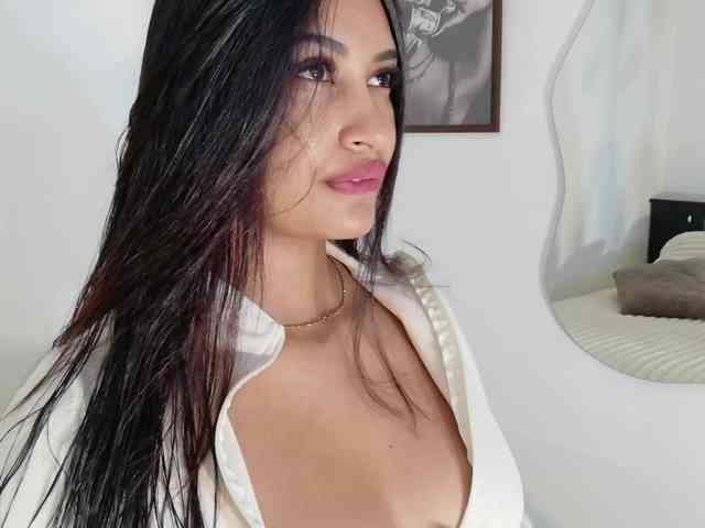 loretahorny25 webcam