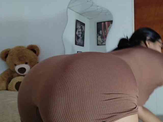 loretahorny25 webcam
