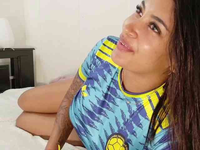 loretahorny25 webcam