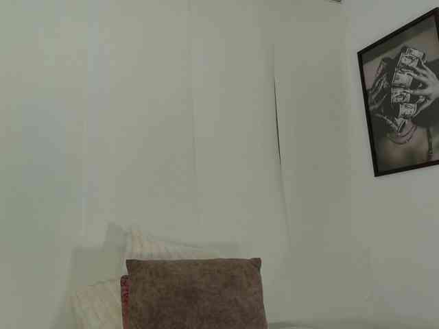 loretahorny25 webcam