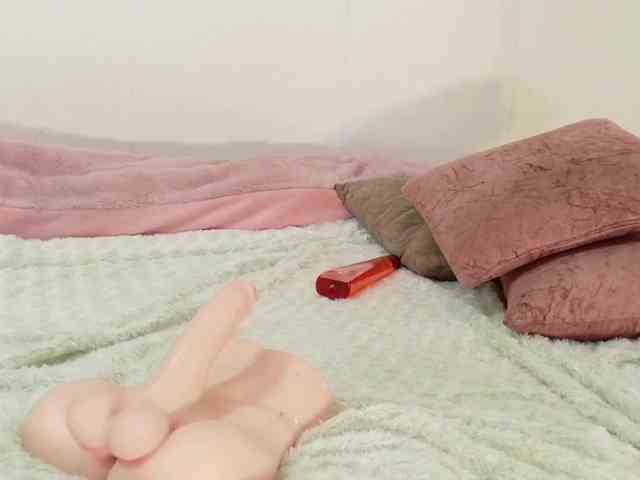 loretahorny25 webcam