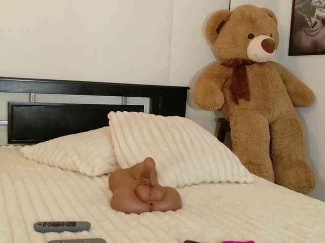 loretahorny25 webcam