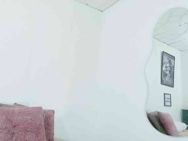 loretahorny25 webcam