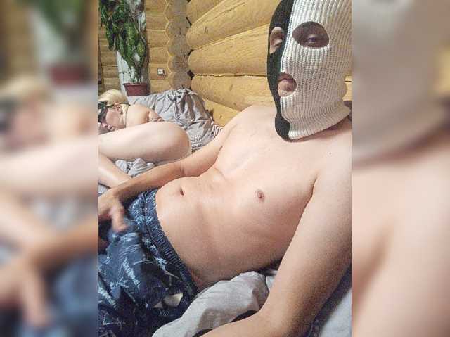 Para-11 live cam on BongaCams