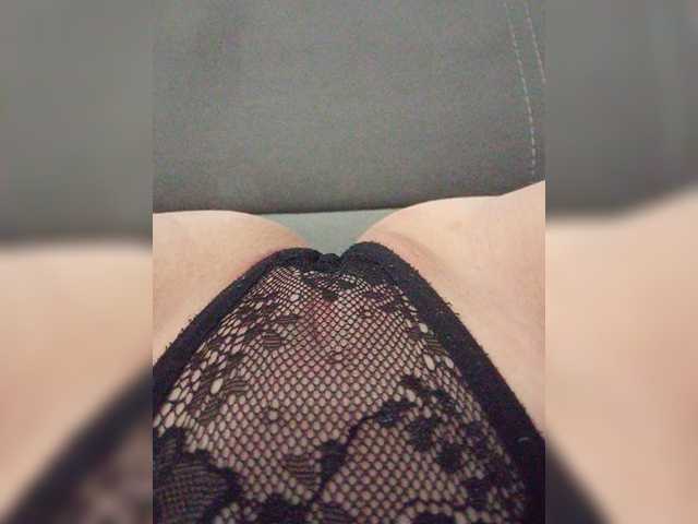 SexyKiss1