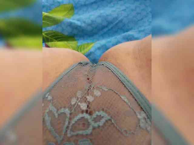 SexyKiss1 webcam