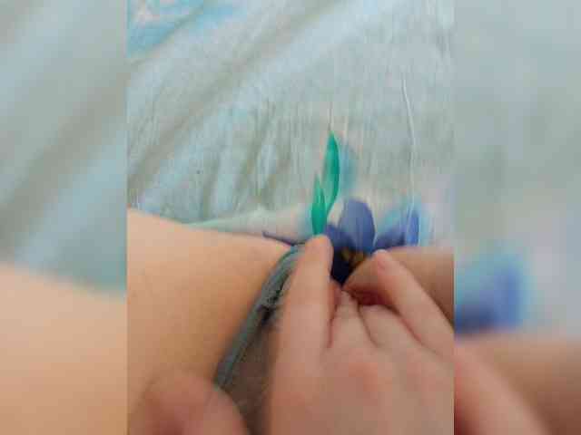 SexyKiss1 webcam