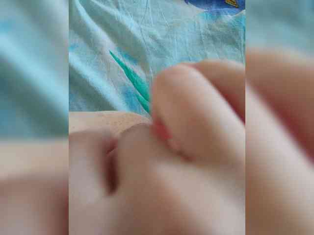 SexyKiss1 webcam