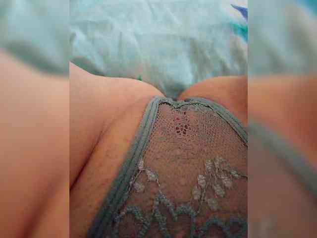 SexyKiss1 webcam