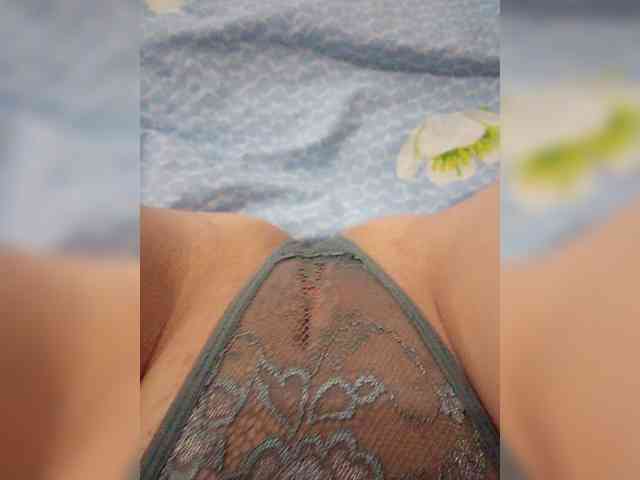 SexyKiss1