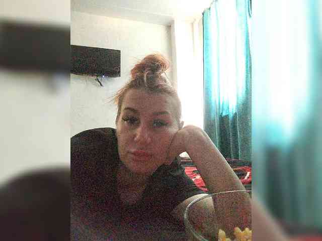 Nezabydkkaa webcam