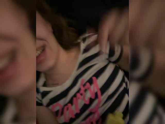 Nezabydkkaa webcam