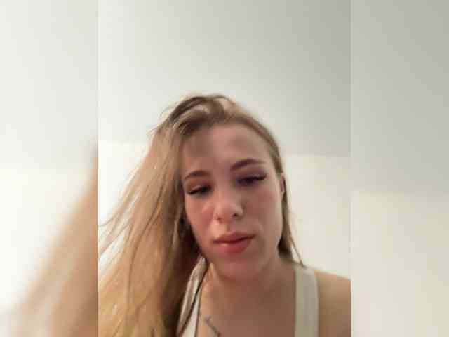 Nezabydkkaa webcam