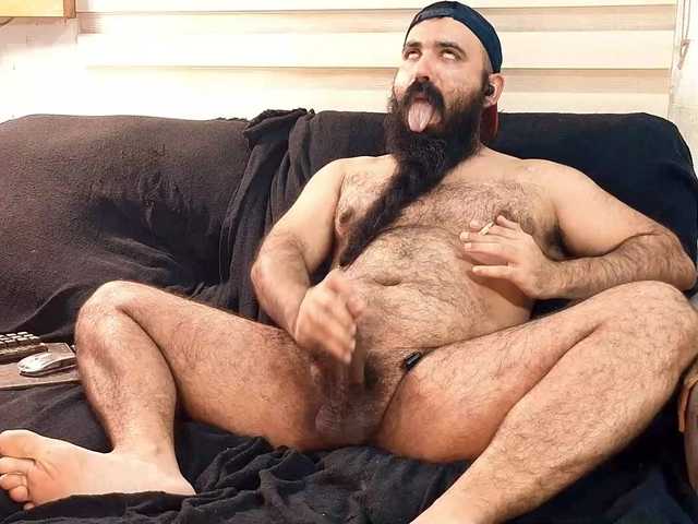 Bearded-Smoker