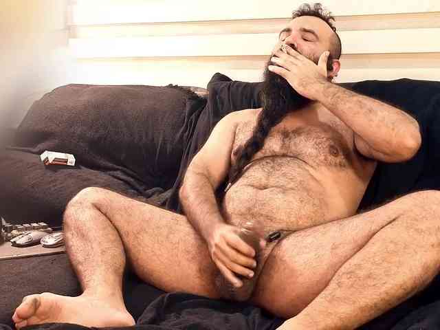 Bearded-Smoker