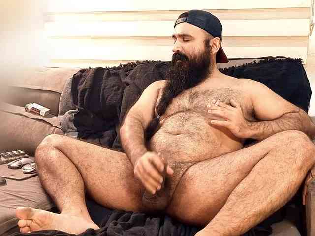 Bearded-Smoker