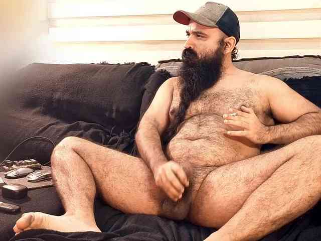 Bearded-Smoker