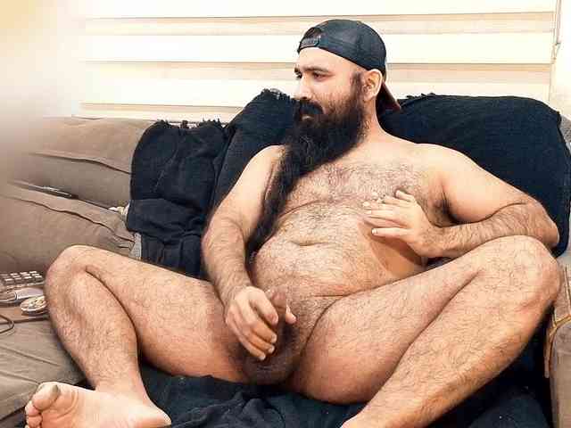 Bearded-Smoker