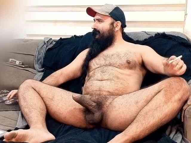 Bearded-Smoker