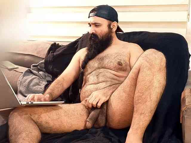 Bearded-Smoker