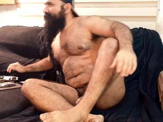 Bearded-Smoker