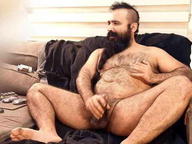 Bearded-Smoker