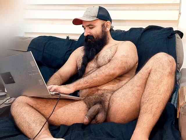 Bearded-Smoker