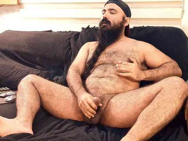 Bearded-Smoker