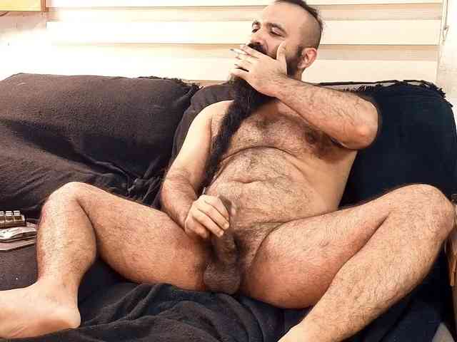 Bearded-Smoker