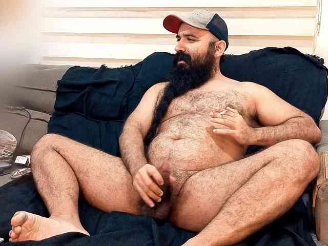 Bearded-Smoker