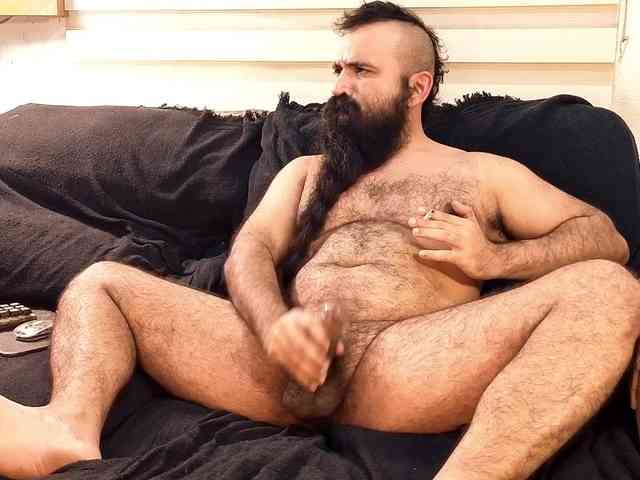 Bearded-Smoker