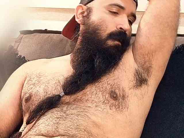 Bearded-Smoker