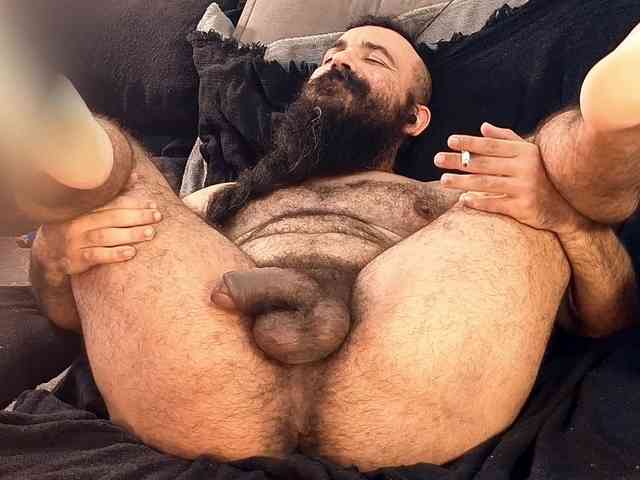 Bearded-Smoker