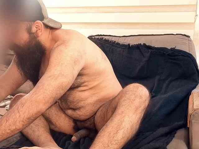 Bearded-Smoker