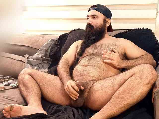 Bearded-Smoker Bearded-Smoker