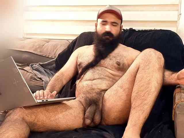 Bearded-Smoker