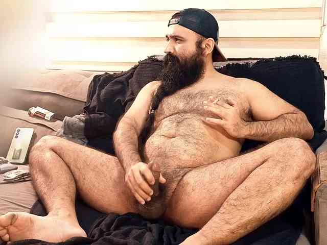 Bearded-Smoker