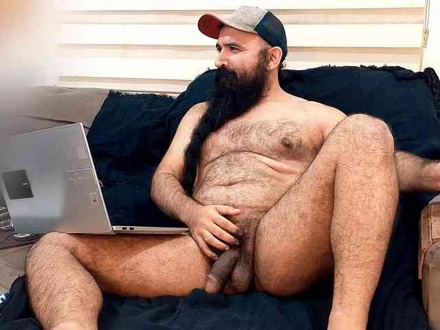 Bearded-Smoker