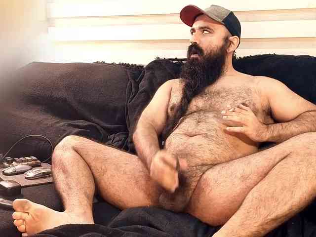 Bearded-Smoker Bearded-Smoker