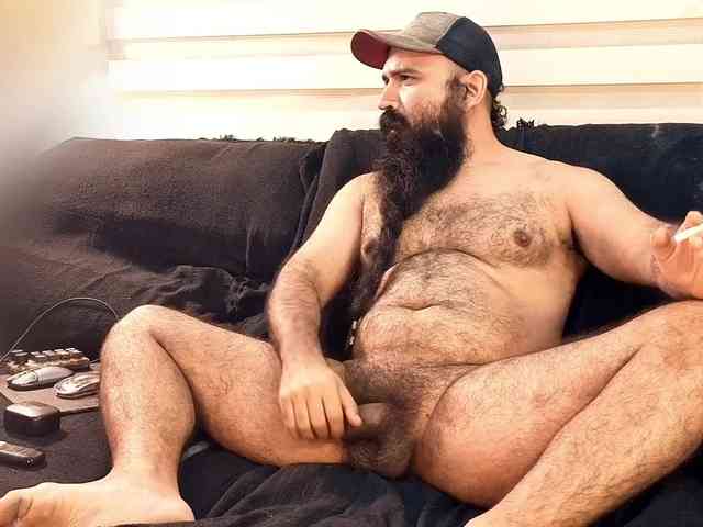 Bearded-Smoker Bearded-Smoker