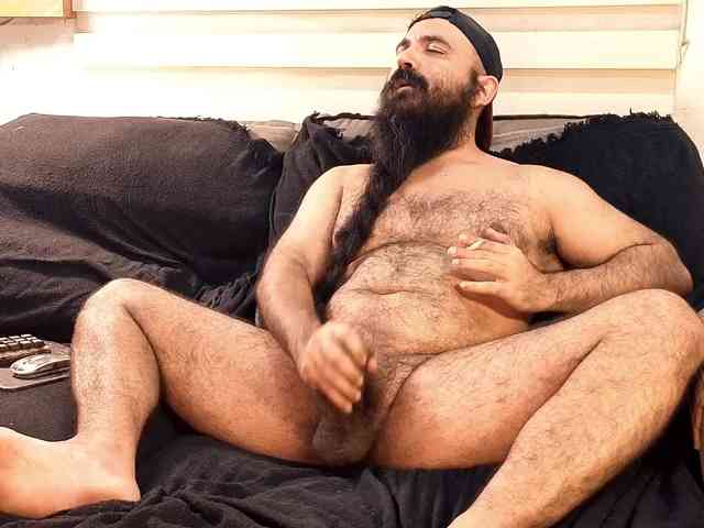 Bearded-Smoker