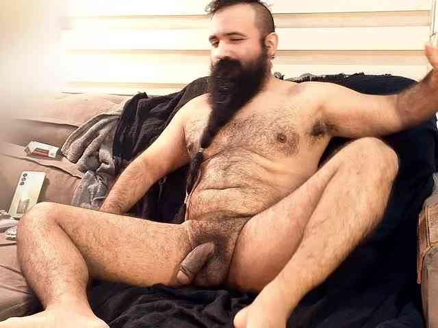 Bearded-Smoker