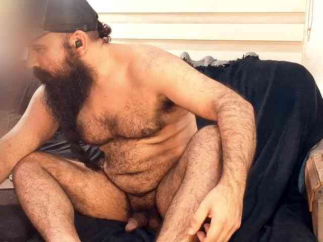 Bearded-Smoker