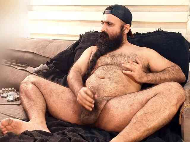 Bearded-Smoker Bearded-Smoker