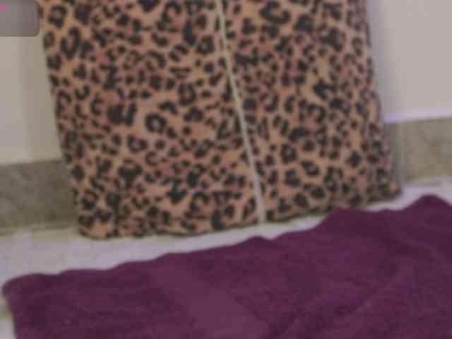 Modelo: ValerieRose