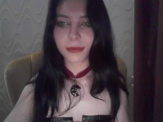 RileyCute Porn Show