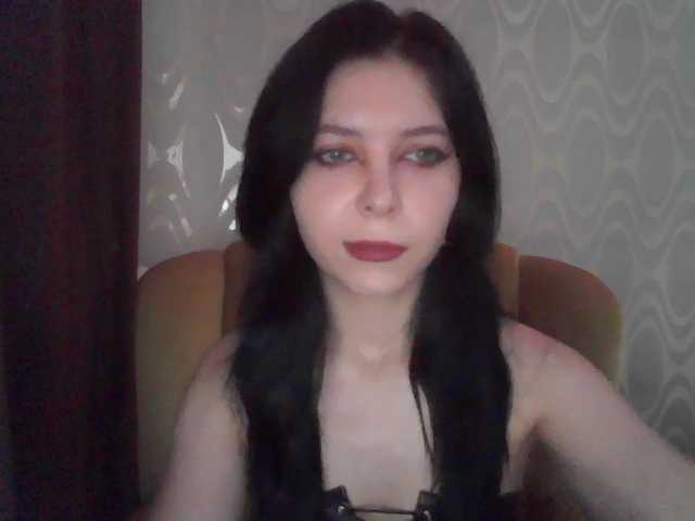 RileyCute, en directo ahora en BongaCams