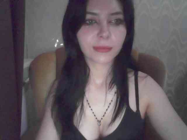 RileyCute Live Webcam on BongaCams